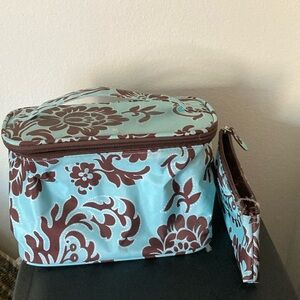 2 pieces make up bag